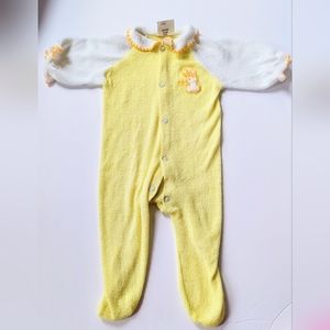 Infants Size Medium Footed Sleeper Romper Yellow White Bunny Emblem Vintage